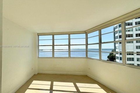 Снять в аренду кондоминиум в Майами, Флорида 2 спальни, 91.97м2, № 2002104 - фото 4