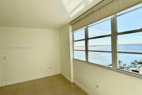 Снять в аренду кондоминиум в Майами, Флорида 2 спальни, 91.97м2, № 2002104 - фото 23