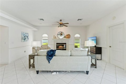House in Hudson, Florida 3 bedrooms, 272.76 sq.m. № 1796864 - photo 25