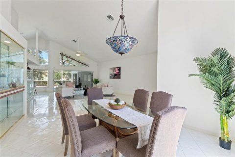 House in Hudson, Florida 3 bedrooms, 272.76 sq.m. № 1796864 - photo 3