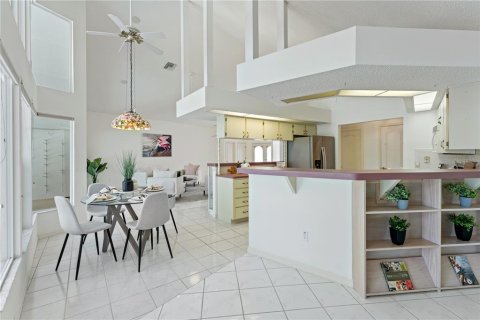 House in Hudson, Florida 3 bedrooms, 272.76 sq.m. № 1796864 - photo 24