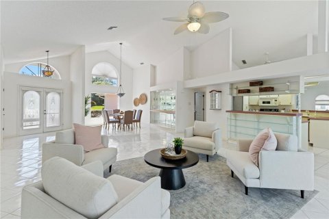 House in Hudson, Florida 3 bedrooms, 272.76 sq.m. № 1796864 - photo 2