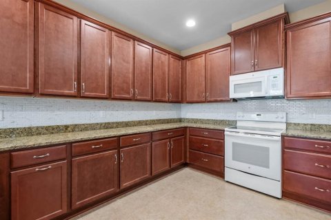 House in Sun City Center, Florida 2 bedrooms, 138.7 sq.m. № 1851276 - photo 7