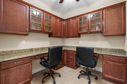 House in Sun City Center, Florida 2 bedrooms, 138.7 sq.m. № 1851276 - photo 18