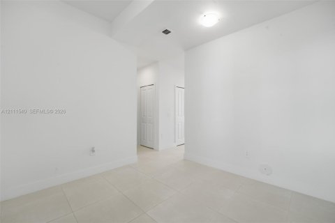 Adosado en venta en Homestead, Florida, 3 dormitorios, 135.45 m2 № 2431977 - foto 20