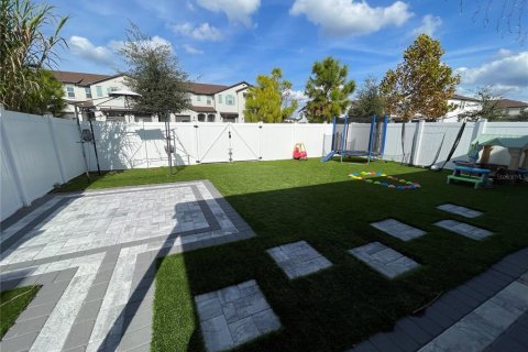 House in Kissimmee, Florida 5 bedrooms, 220.18 sq.m. № 2234745 - photo 9