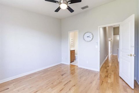 Townhouse in Oldsmar, Florida 3 bedrooms, 170.38 sq.m. № 1775027 - photo 16