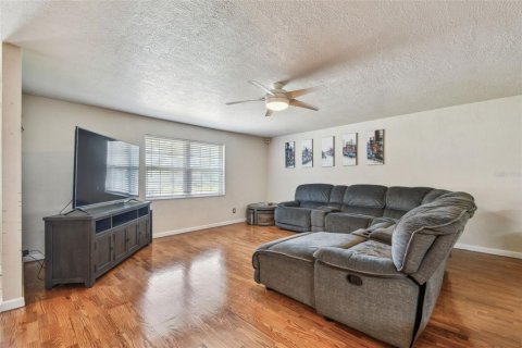 Casa en venta en Largo, Florida, 3 dormitorios, 168.62 m2 № 1793900 - foto 8