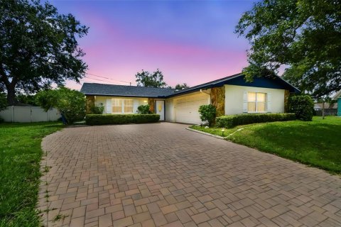 Casa en venta en Largo, Florida, 3 dormitorios, 168.62 m2 № 1793900 - foto 1