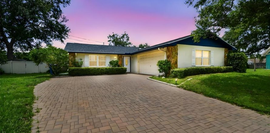 Casa en Largo, Florida 3 dormitorios, 168.62 m2 № 1793900