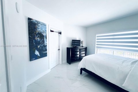 Copropriété à louer à Miami, Floride: 2 chambres, 83.52 m2 № 2186620 - photo 24