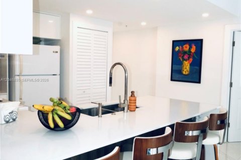 Copropriété à louer à Miami, Floride: 2 chambres, 83.52 m2 № 2186620 - photo 8