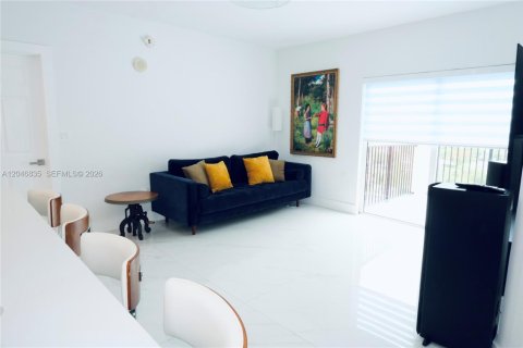 Copropriété à louer à Miami, Floride: 2 chambres, 83.52 m2 № 2186620 - photo 7