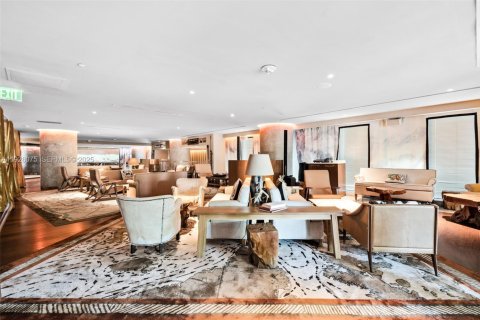 Condo in Miami, Florida, 1 bedroom № 1988371 - photo 20