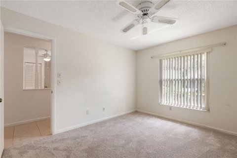 House in New Port Richey, Florida 2 bedrooms, 114.83 sq.m. № 1857637 - photo 13