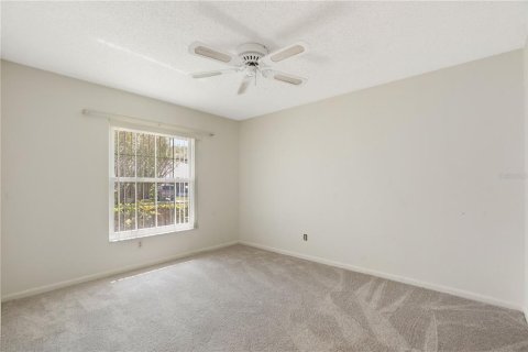 House in New Port Richey, Florida 2 bedrooms, 114.83 sq.m. № 1857637 - photo 11