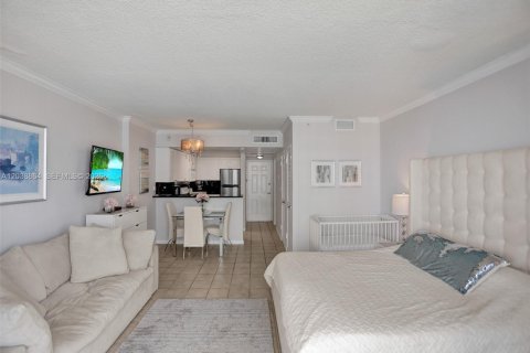 Купить кондоминиум в Холливуд, Флорида 44.78м2, № 2186130 - фото 6