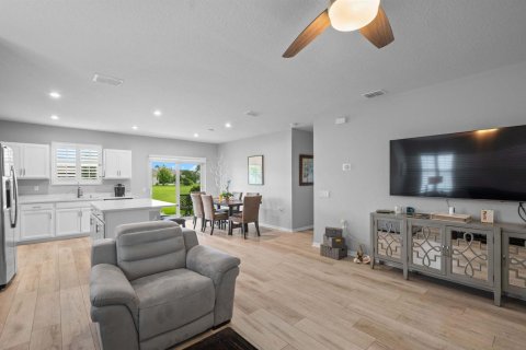 Casa en venta en St. Lucie, Florida, 3 dormitorios, 143.81 m2 № 2190395 - foto 5