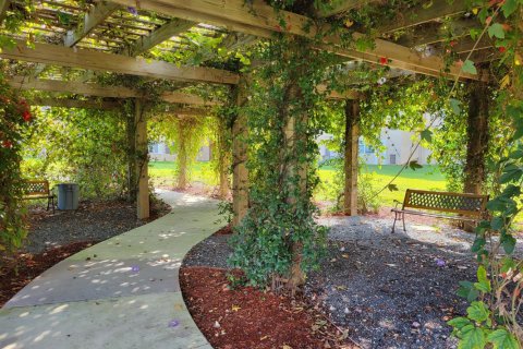 Condo in Boynton Beach, Florida, 1 bedroom № 2189884 - photo 25
