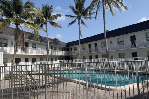 Copropriété à louer à Fort Lauderdale, Floride: 2 chambres, 67.73 m2 № 2251036 - photo 11