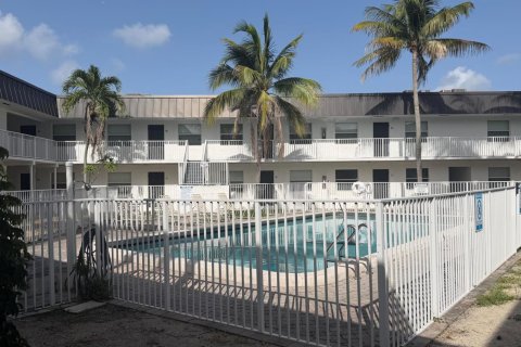 Copropriété à louer à Fort Lauderdale, Floride: 2 chambres, 67.73 m2 № 2251036 - photo 9
