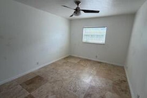 Copropriété à louer à Fort Lauderdale, Floride: 2 chambres, 67.73 m2 № 2251036 - photo 4