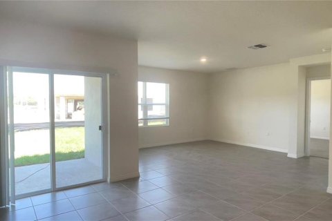 Casa en alquiler en Davenport, Florida, 4 dormitorios, 169.83 m2 № 1773311 - foto 5