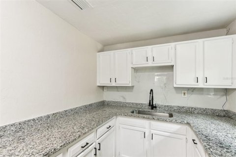 Купить виллу или дом в Гейнсвилл, Флорида 3 комнаты, 78.04м2, № 1907777 - фото 11