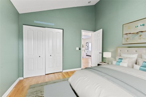 House in Tampa, Florida 2 bedrooms, 99.22 sq.m. № 1907719 - photo 20
