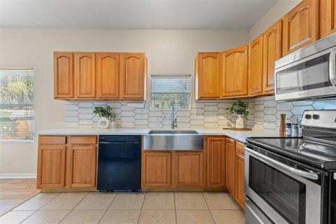 House in Tampa, Florida 2 bedrooms, 99.22 sq.m. № 1907719 - photo 14