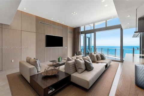 Copropriété à louer à Sunny Isles Beach, Floride: 3 chambres, 201.97 m2 № 2079967 - photo 5