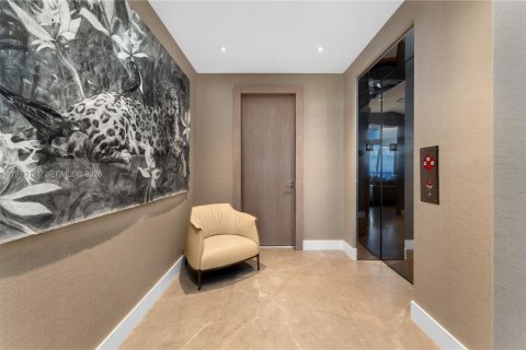 Copropriété à louer à Sunny Isles Beach, Floride: 3 chambres, 201.97 m2 № 2079967 - photo 30