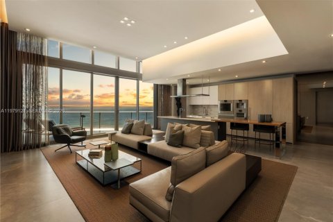 Condo à Sunny Isles Beach, Floride, 3 chambres № 2079967