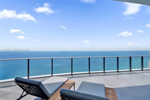 Copropriété à louer à Sunny Isles Beach, Floride: 3 chambres, 201.97 m2 № 2079967 - photo 13