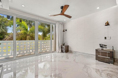 Condo in Boca Raton, Florida, 1 bedroom  № 2251041 - photo 13
