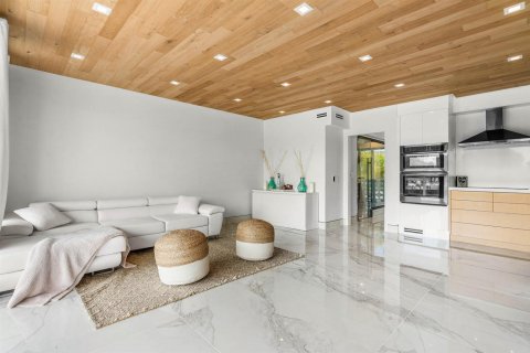 Condo in Boca Raton, Florida, 1 bedroom  № 2251041 - photo 4