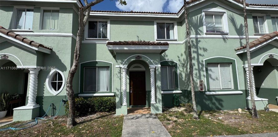 Condo in Homestead, Florida, 3 bedrooms  № 1786490