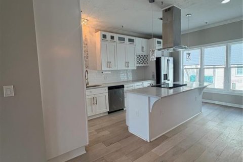 Condo in Tampa, Florida, 3 bedrooms  № 1919186 - photo 9