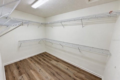 Villa ou maison à louer à Sarasota, Floride: 4 chambres, 267.74 m2 № 2412570 - photo 14