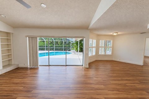 Villa ou maison à louer à Sarasota, Floride: 4 chambres, 267.74 m2 № 2412570 - photo 9