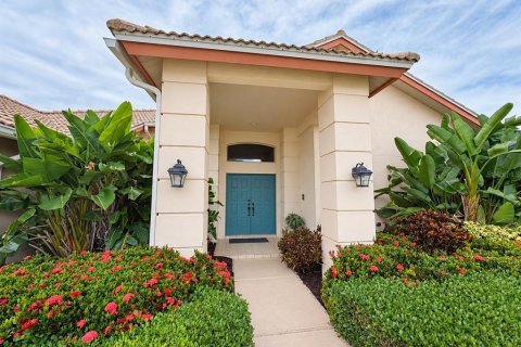 Villa ou maison à louer à Sarasota, Floride: 4 chambres, 267.74 m2 № 2412570 - photo 2