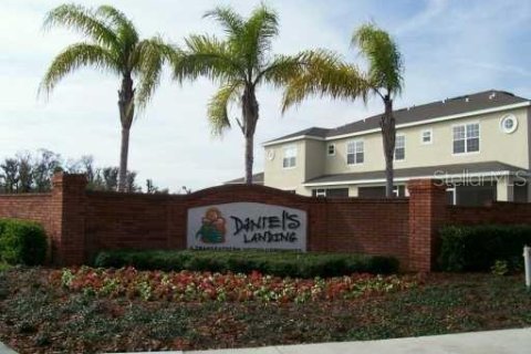 Adosado en alquiler en Winter Garden, Florida, 2 dormitorios, 120.12 m2 № 1919860 - foto 2