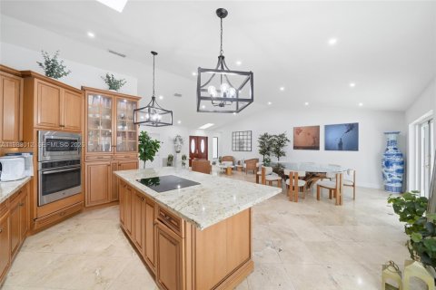 Villa ou maison à vendre à Miami, Floride: 3 chambres, 166.3 m2 № 2050017 - photo 12