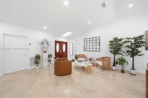 Villa ou maison à vendre à Miami, Floride: 3 chambres, 166.3 m2 № 2050017 - photo 16