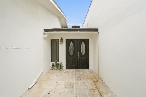 Villa ou maison à vendre à Miami, Floride: 3 chambres, 166.3 m2 № 2050017 - photo 7