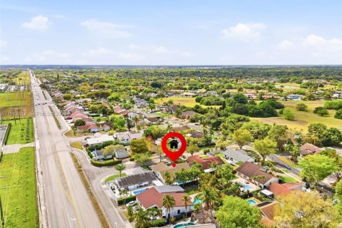 Villa ou maison à vendre à Miami, Floride: 3 chambres, 166.3 m2 № 2050017 - photo 3