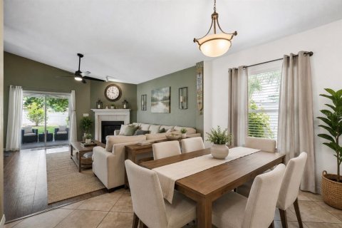 Casa en venta en Palm Coast, Florida, 4 dormitorios, 181.9 m2 № 2201729 - foto 6