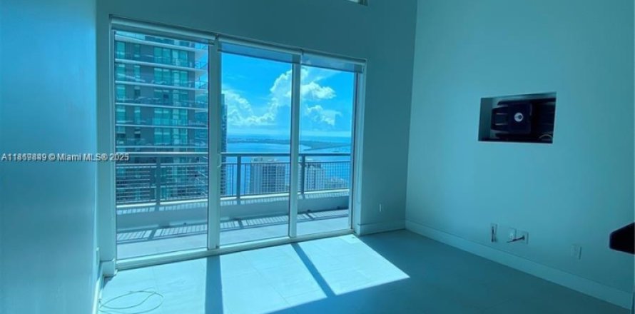 Condo à Miami, Floride, 2 chambres  № 1895402