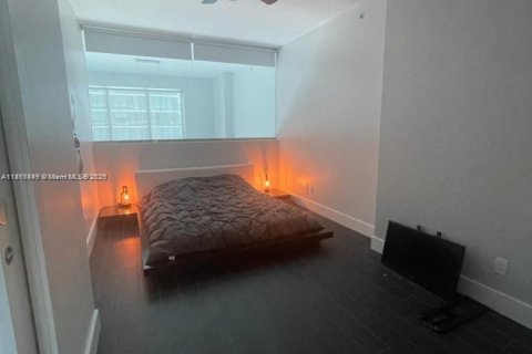 Copropriété à louer à Miami, Floride: 2 chambres, 106.65 m2 № 1895402 - photo 9