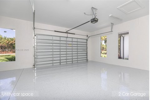 Купить виллу или дом в Нейплс, Флорида 4 спальни, 232.26м2, № 1989259 - фото 29